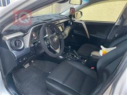 تۆیۆتا ڕاڤ 4